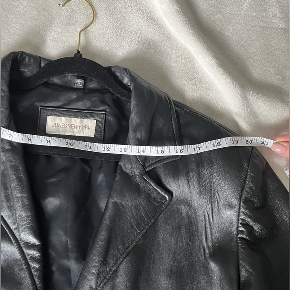 Jones New York Leather Jacket - Picture 2 of 5